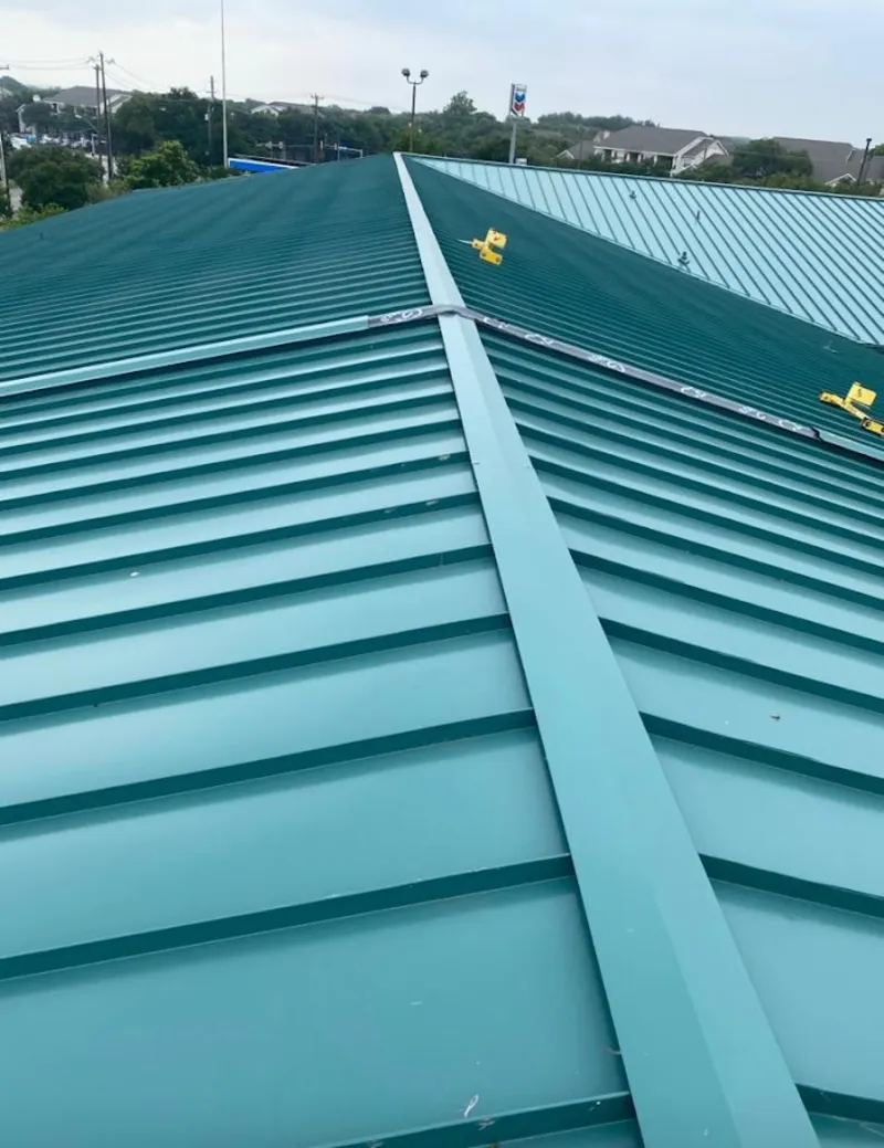 Green commercial metal roof ridge and valley for Metal Roof Repair in Cusseta-Chattahoochee County